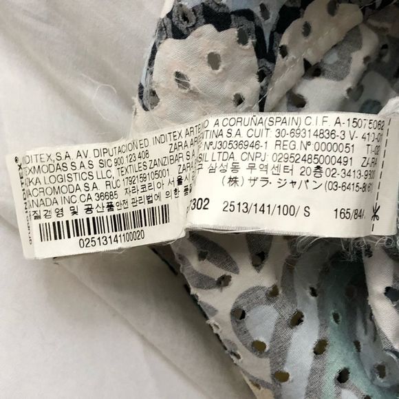 Zara Basic Size Small Sleeveless Crewneck Blouse with a Double Back snap… - Picture 4 of 8